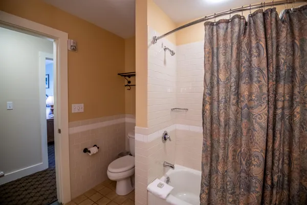 $169,999 | 705-707 Qtr I V Adams House, Ludlow, VT 05149