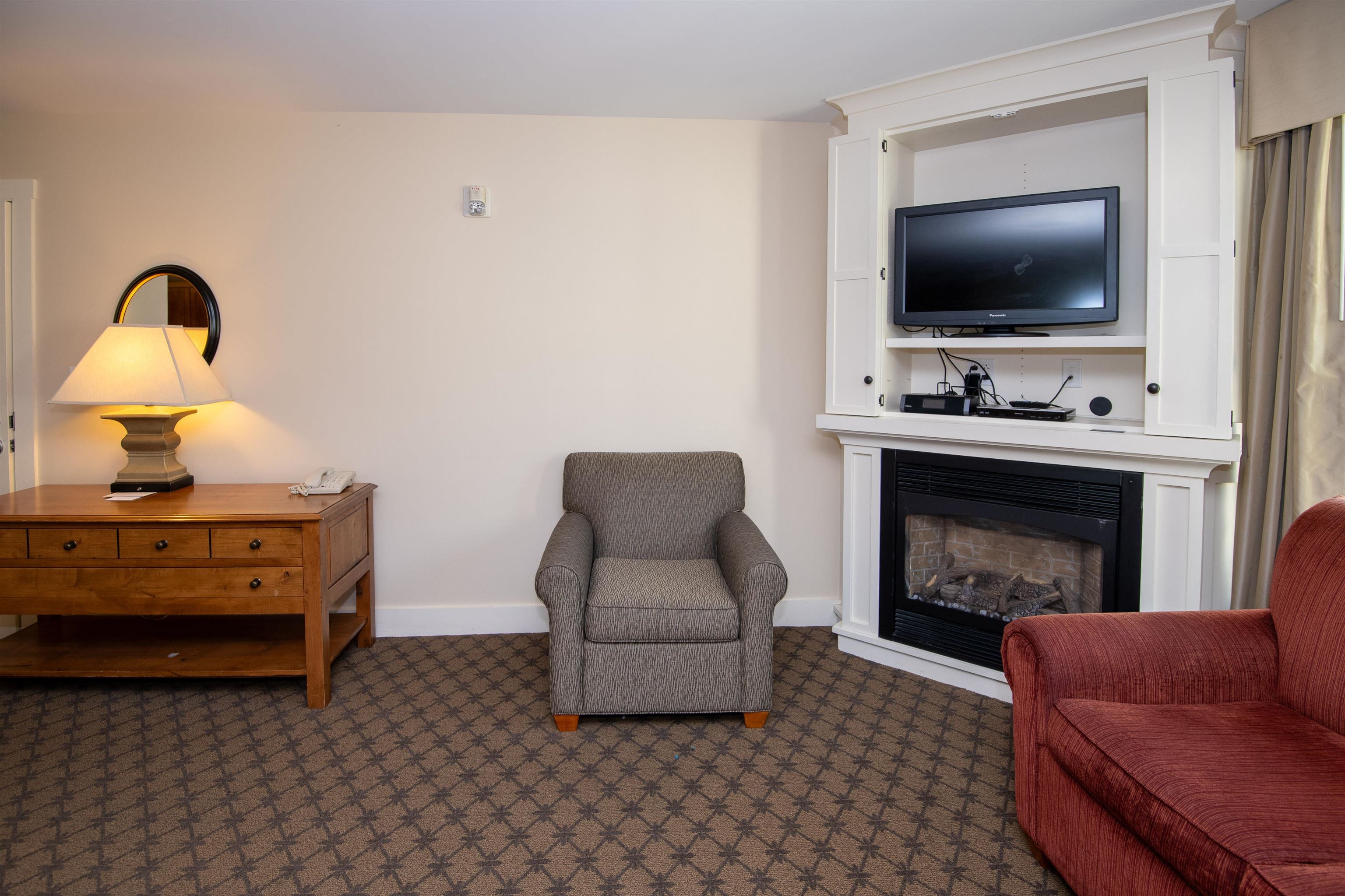 705-707 Qtr I V Adams House Ludlow, VT 05149 - Photo 3 of 41