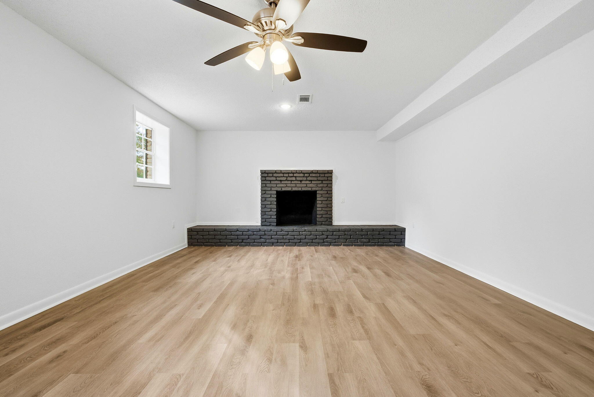 6534 Berryhill Road Milton, FL 32570 - Photo 21 of 38 Gallery Image 21