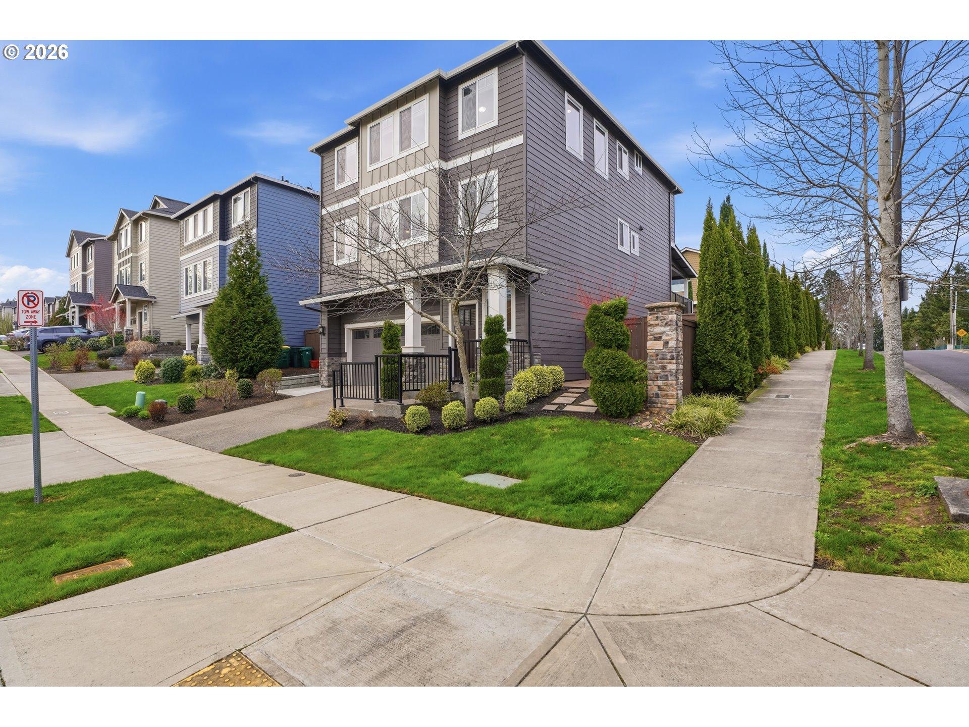 15557 Southwest Wren Lane Beaverton, OR 97007 - Photo 2 of 31