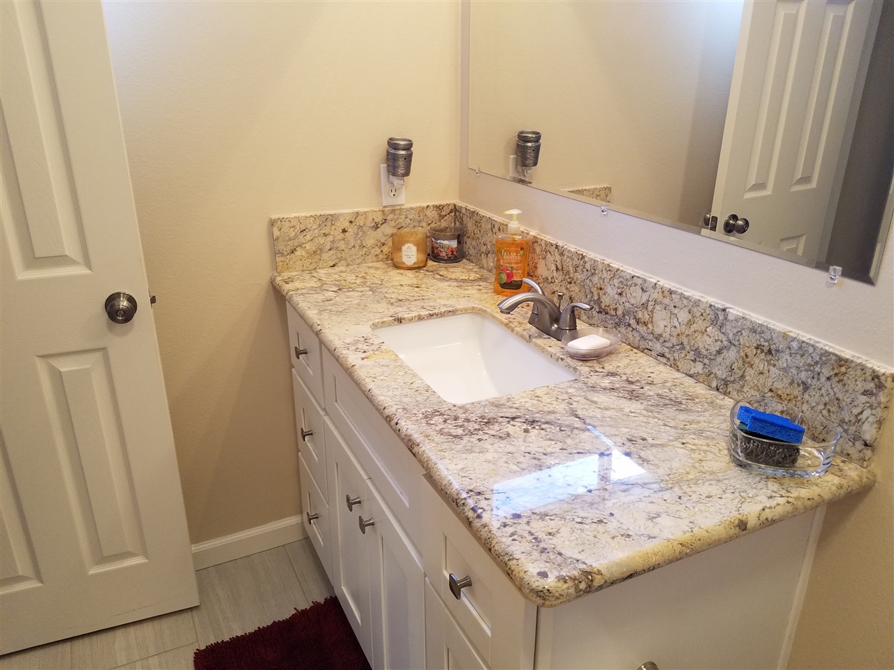 2043 Sweetwater Road, Unit B Spring Valley, CA 91977 - Photo 7 of 12 Gallery Image 7