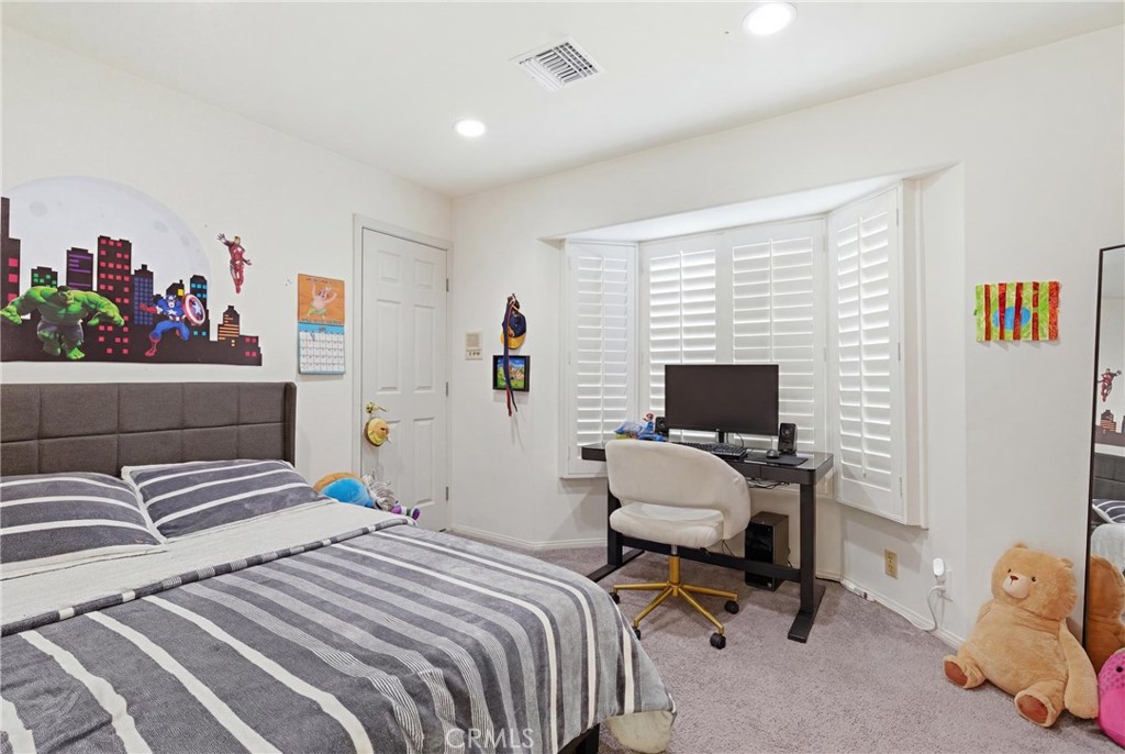 950 Hampton Road Arcadia, CA 91006 - Photo 18 of 35