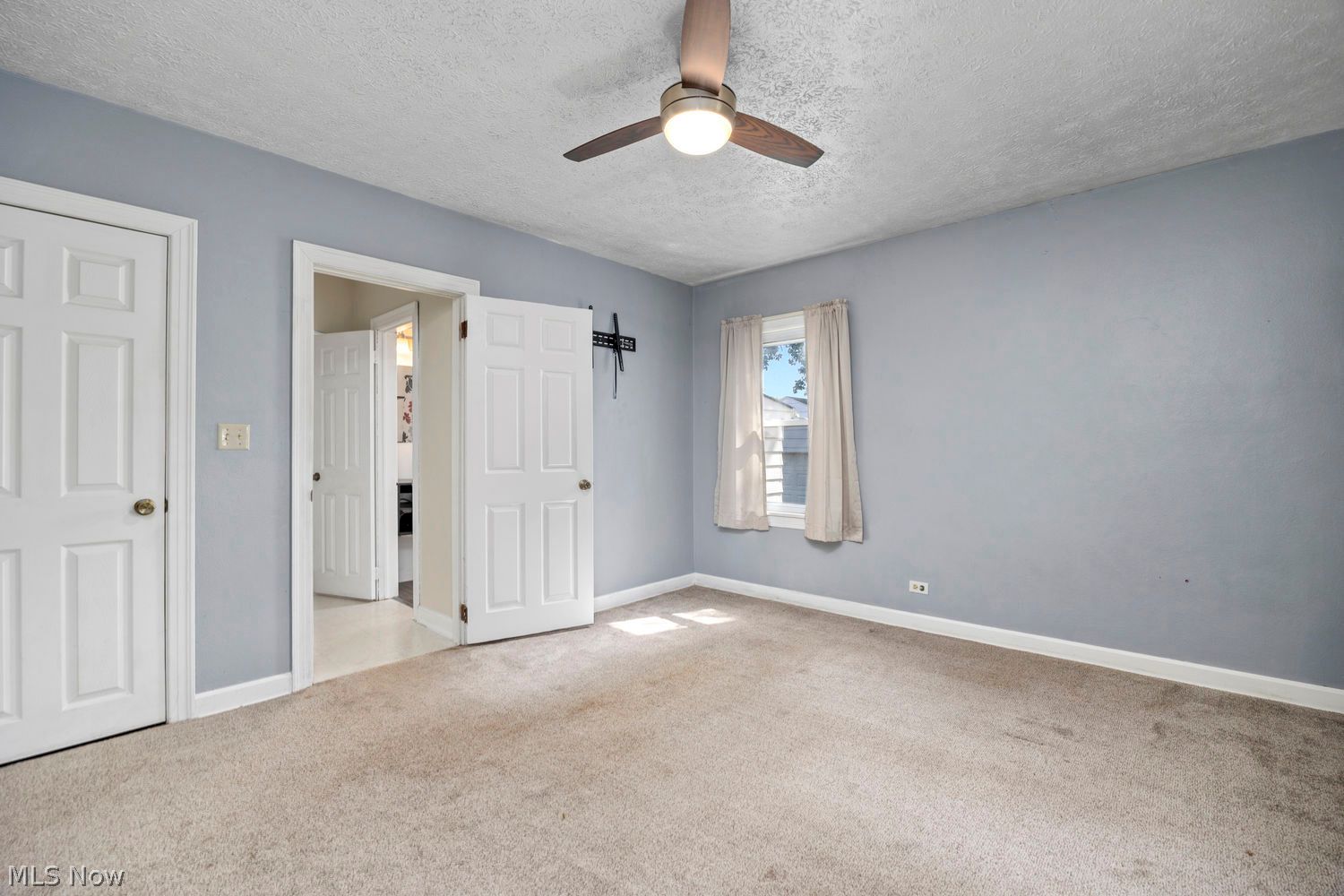 5459 Ridgewood Street Lorain, OH 44055 - Photo 17 of 38
