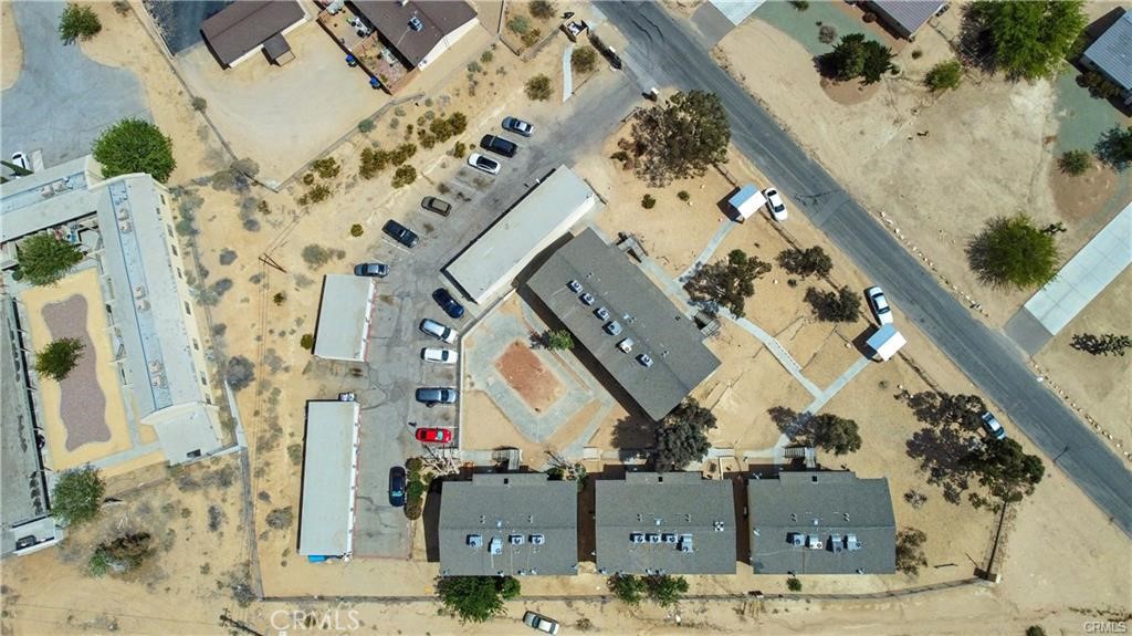 17802 Quantico Road Apple Valley, CA 92307 - Photo 19 of 21 view of a house