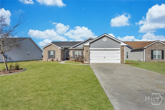 $2,450 | 179 Willow Point Circle, Savannah, GA 31407