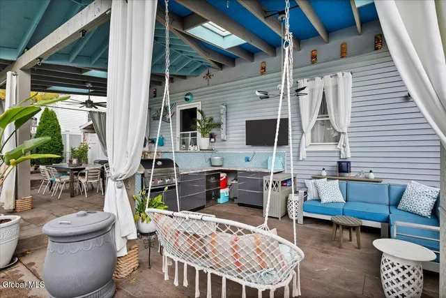 $285,000 | 39 Buell Street, Albany, NY 12206