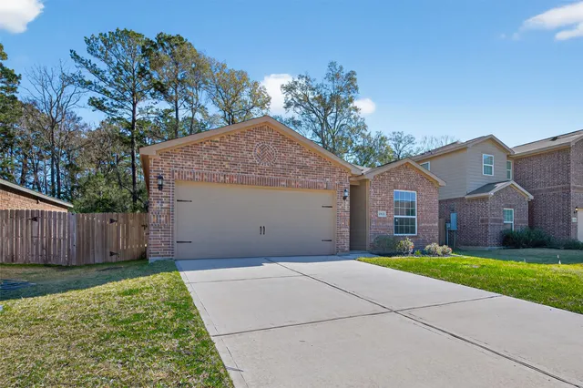 $1,750 | 10623 Lost Maples Drive, Cleveland, TX 77328