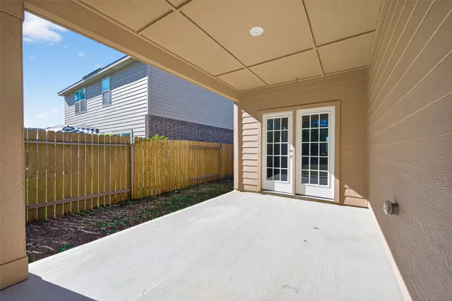 $1,750 | 10623 Lost Maples Drive, Cleveland, TX 77328