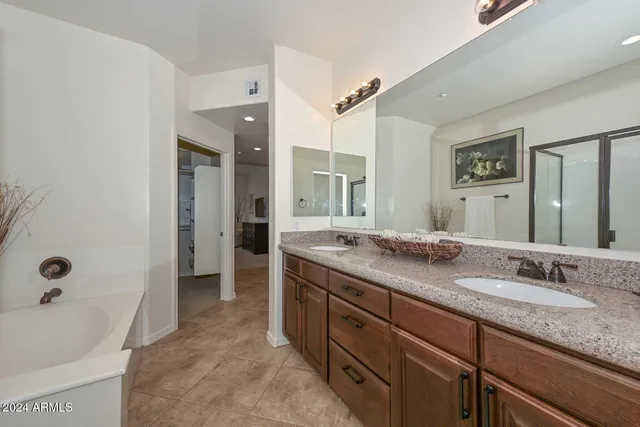 $3,650 | 33550 North Dove Lakes Drive, Unit 2041, Cave Creek, AZ 85331