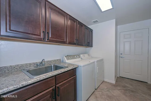 $3,650 | 33550 North Dove Lakes Drive, Unit 2041, Cave Creek, AZ 85331