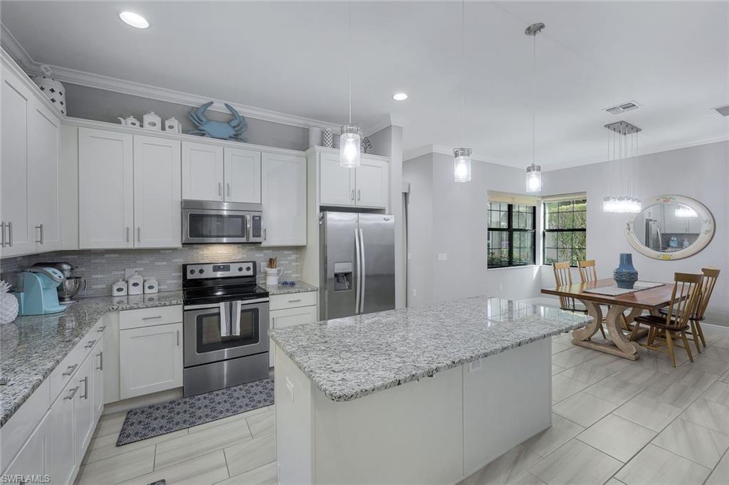 1284 Kendari Terrace Naples, FL 34113 - Photo 8 of 31