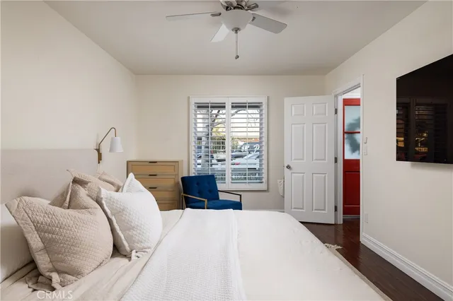 $7,995 | 407 East 16th Street, Costa Mesa, CA 92627