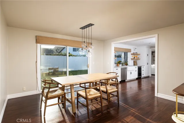 $7,995 | 407 East 16th Street, Costa Mesa, CA 92627