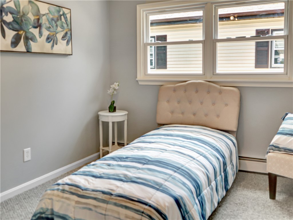 58 Virginia Lane Providence, RI 02908 - Photo 12 of 30