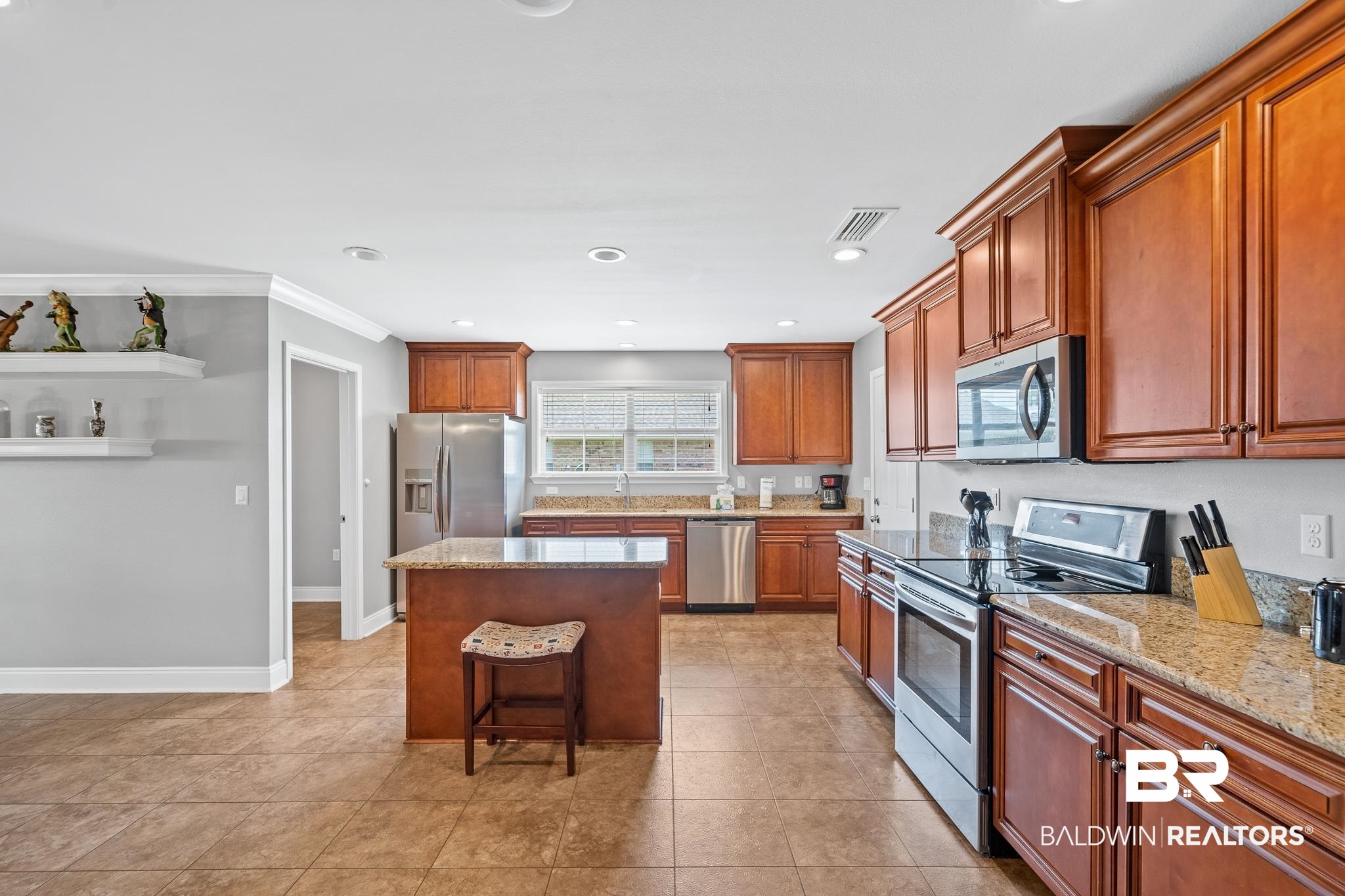 612 Parish Lakes Drive Foley, AL 36535 - Photo 8 of 45 Kitchen