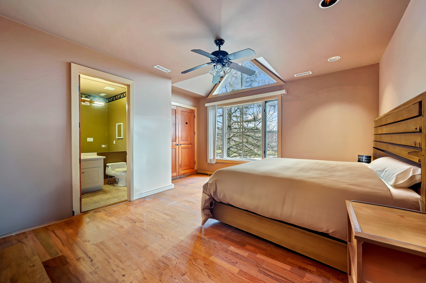 1 Maros Lane Olympia Fields, IL 60461 - Photo 34 of 50 a bedroom with a bed and a chandelier