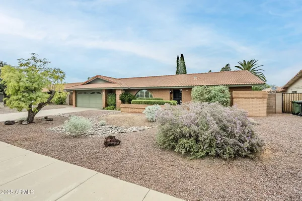 $655,000 | 1222 East Louis Way, Tempe, AZ 85284