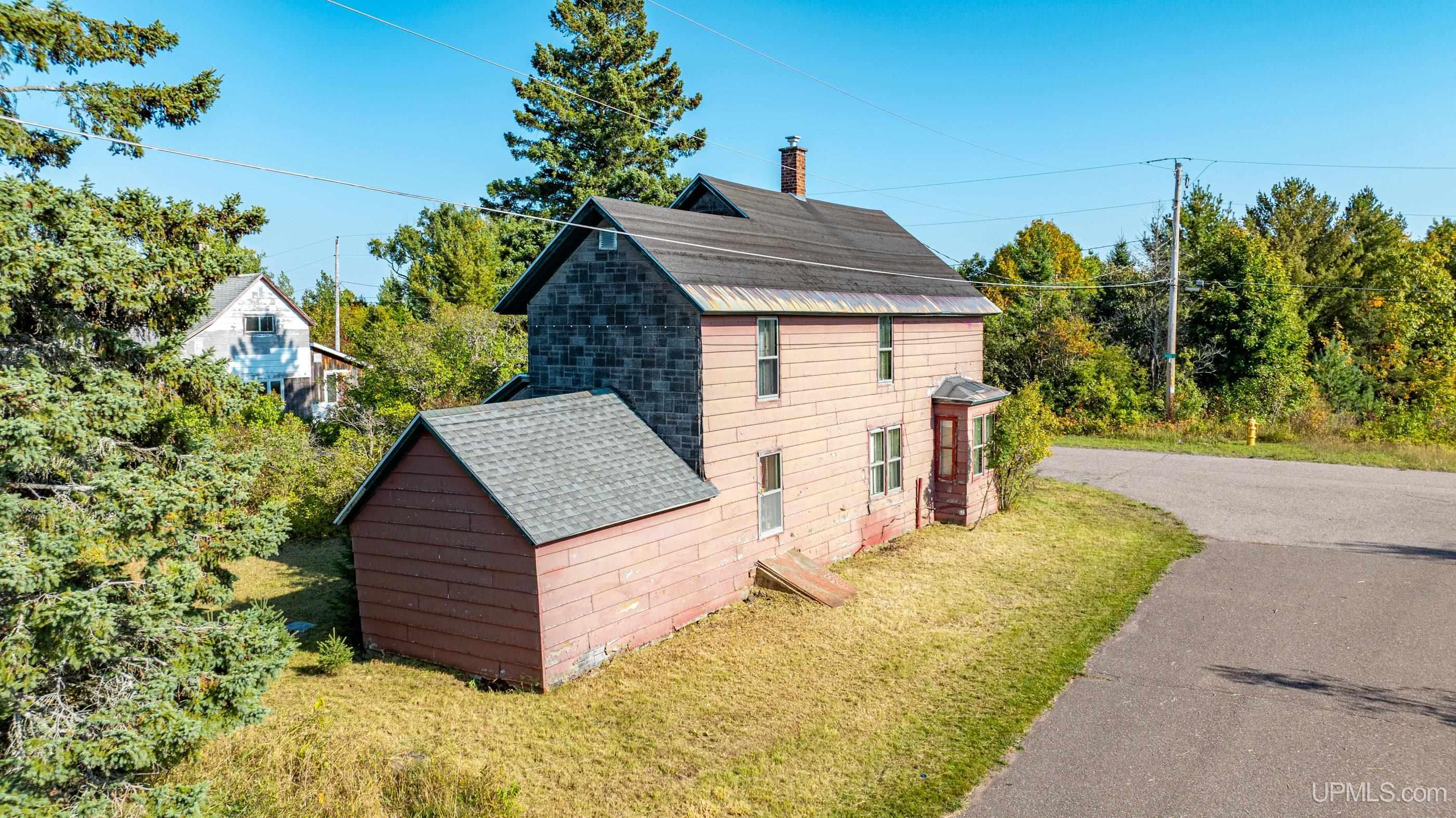 57225 3rd Calumet, MI 49913 - Photo 34 of 35