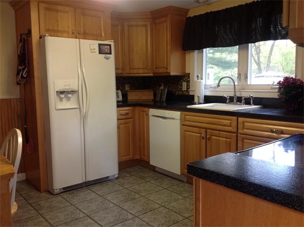 137 Bridle Road Billerica, MA 01821 - Photo 7 of 20 Gallery Image 7