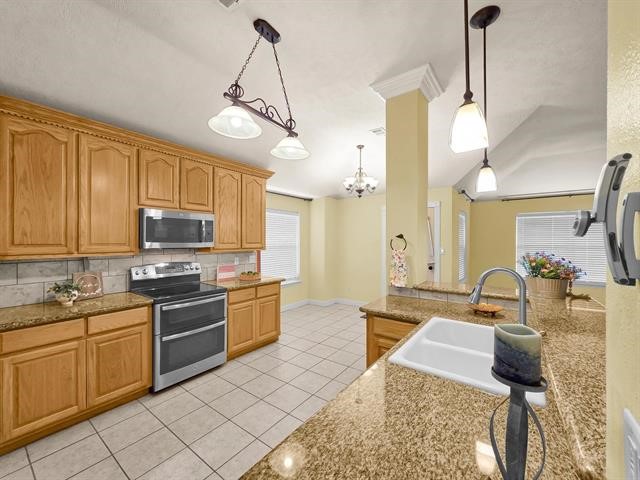 655 Windmill Way Vidor, TX 77662 - Photo 13 of 44