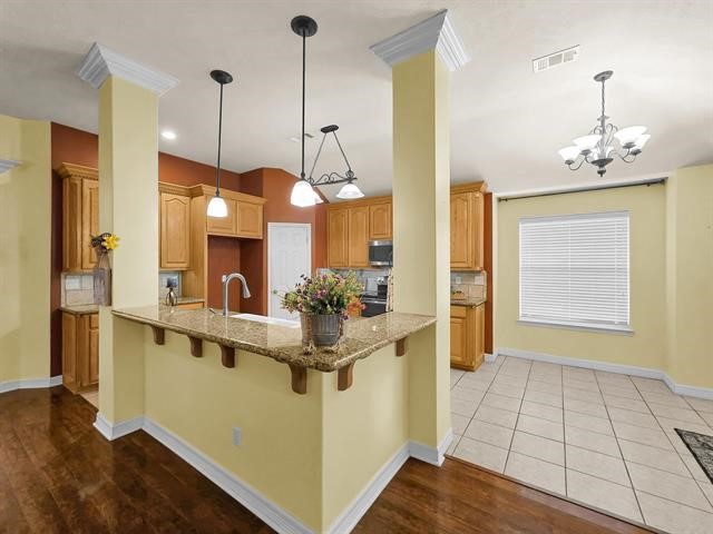 655 Windmill Way Vidor, TX 77662 - Photo 9 of 44