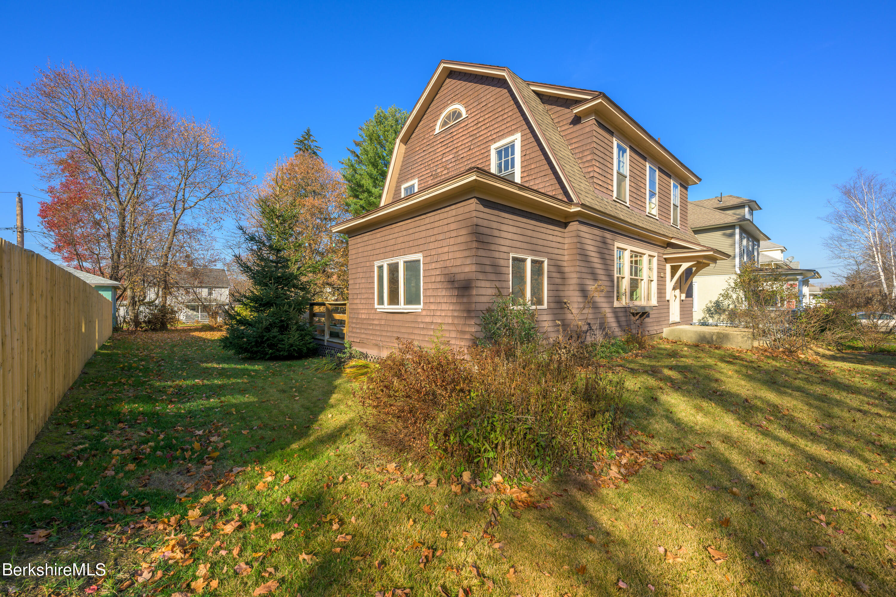 88 Northumberland Road Pittsfield, MA 01201 - Photo 2 of 32 Print - 88 Northumberland Rd Pittsfield