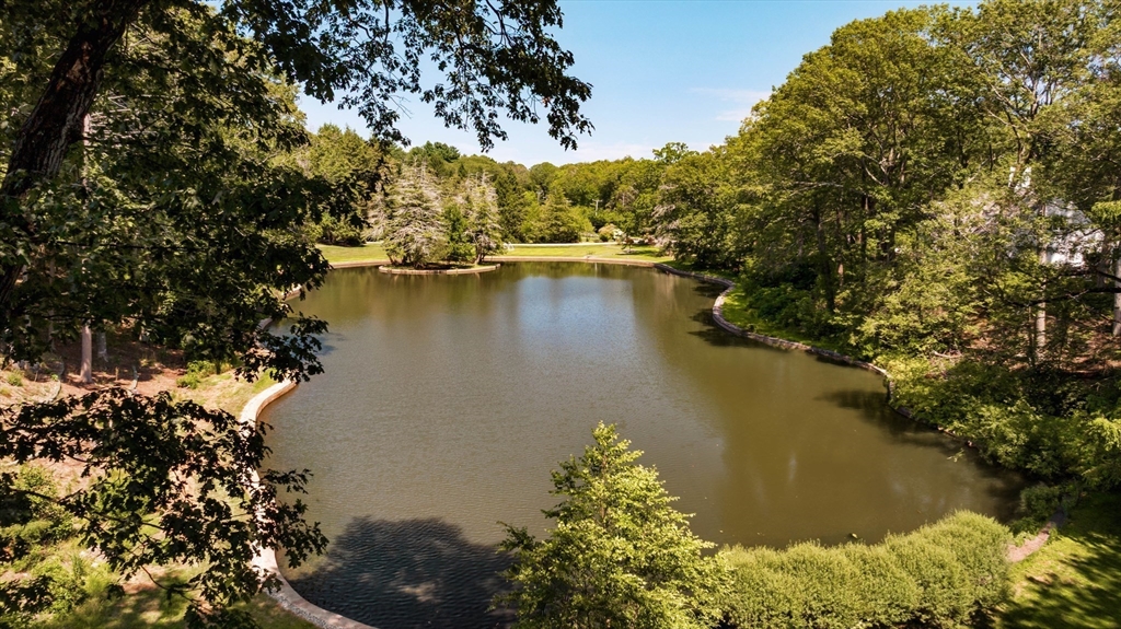 100 Westcliff Road Weston, MA 02493 - Photo 37 of 37 Gallery Image 37
