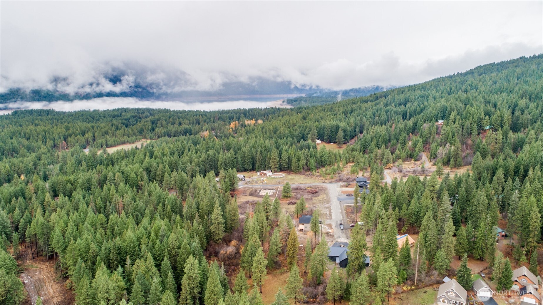 110 Bitterroot Lane Ronald, WA 98940 - Photo 28 of 28 a view of a city