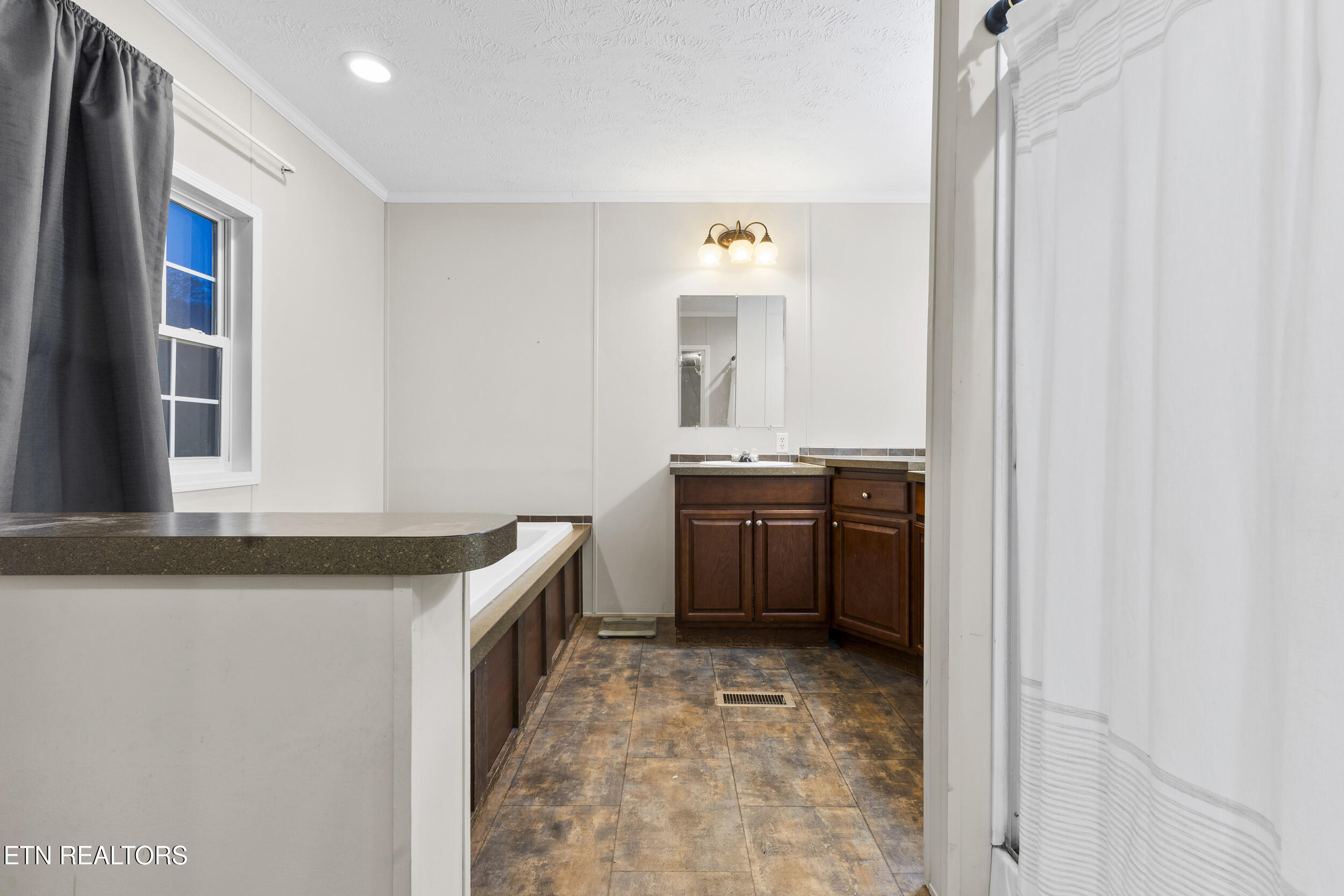 4066 Indian Ridge Road Blaine, TN 37709 - Photo 14 of 23 22_img_1357