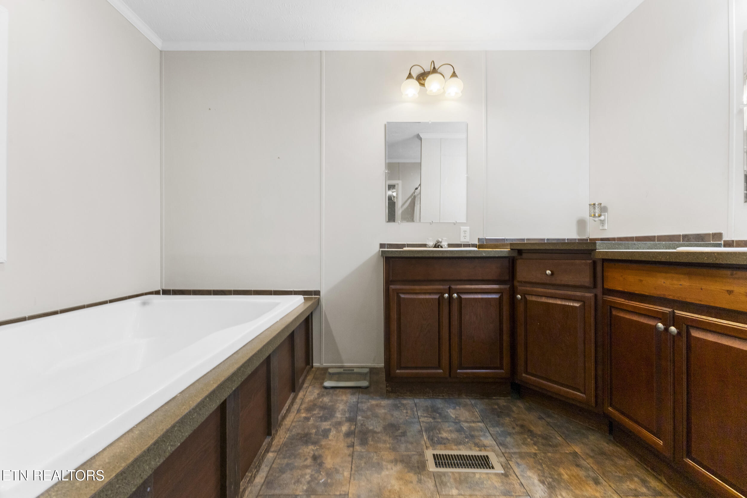 4066 Indian Ridge Road Blaine, TN 37709 - Photo 17 of 23 25_img_1376