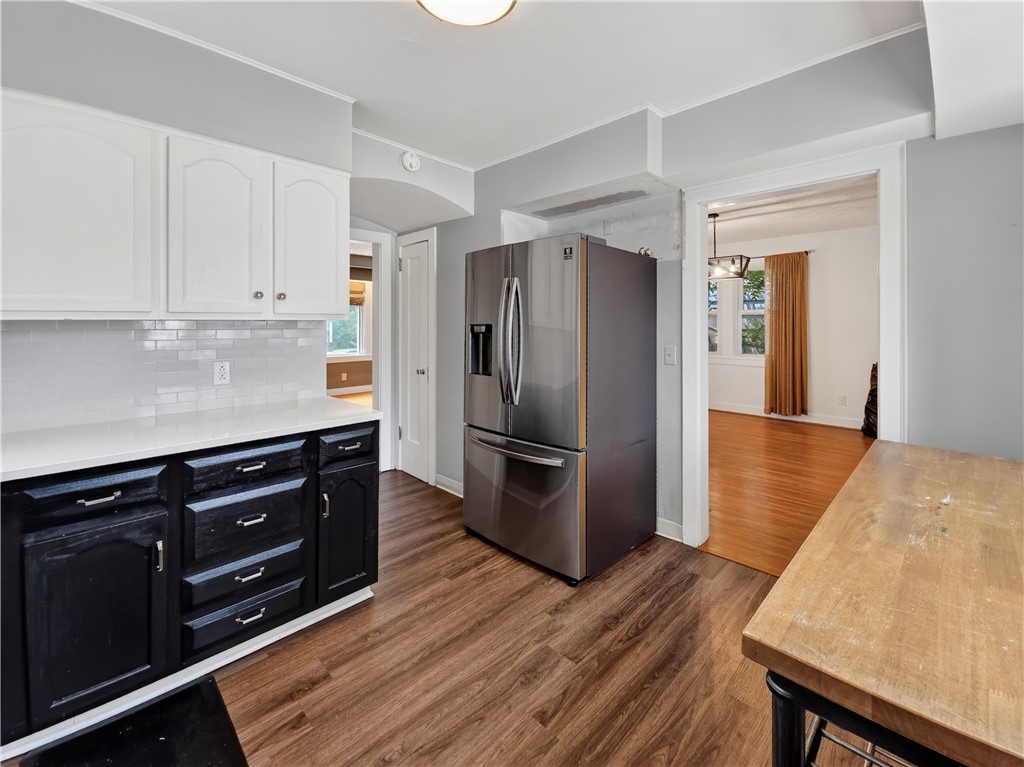 140 Irvington Road Rochester, NY 14620 - Photo 9 of 36 Gallery Image 9