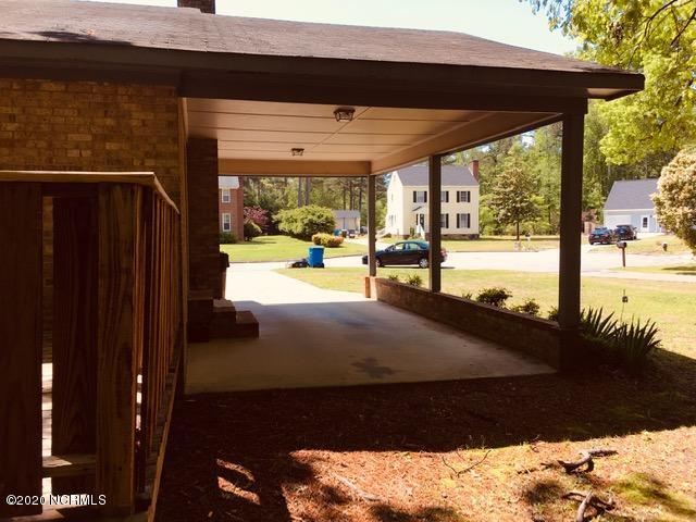 1404 Queen Anne Road Northwest Wilson, NC 27896 - Photo 31 of 33 CARPORT