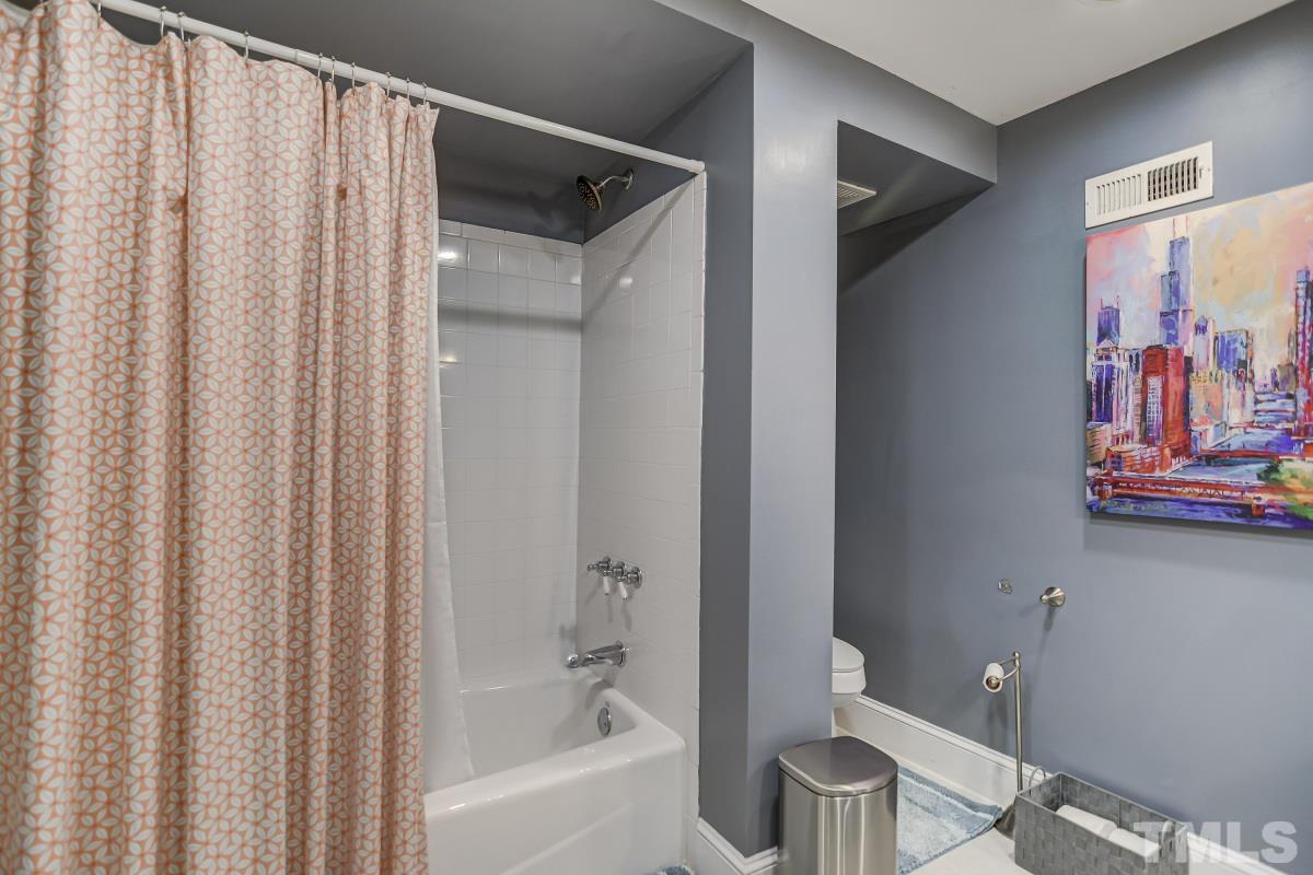 915 Mills Street Raleigh, NC 27608 - Photo 19 of 26