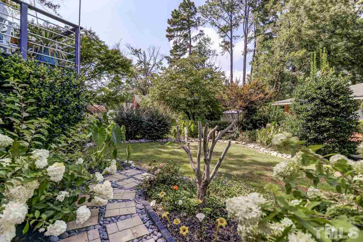 915 Mills Street Raleigh, NC 27608 - Photo 25 of 26