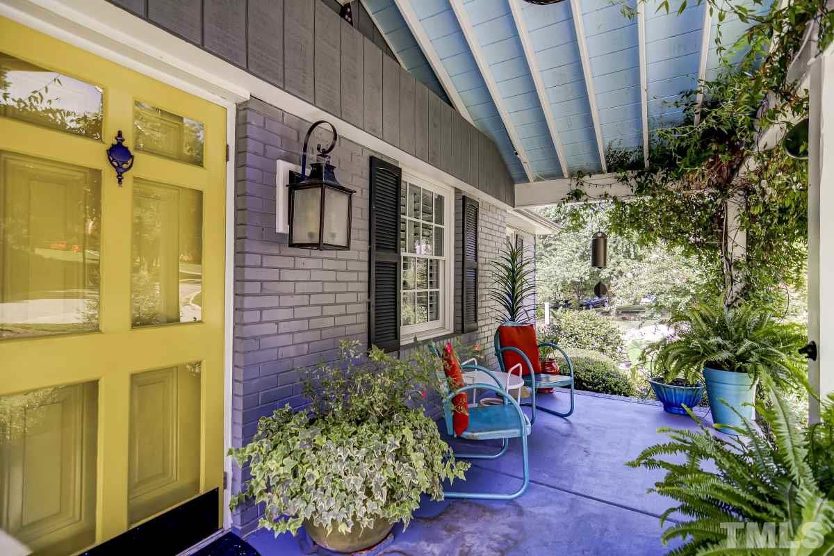 915 Mills Street Raleigh, NC 27608 - Photo 5 of 26