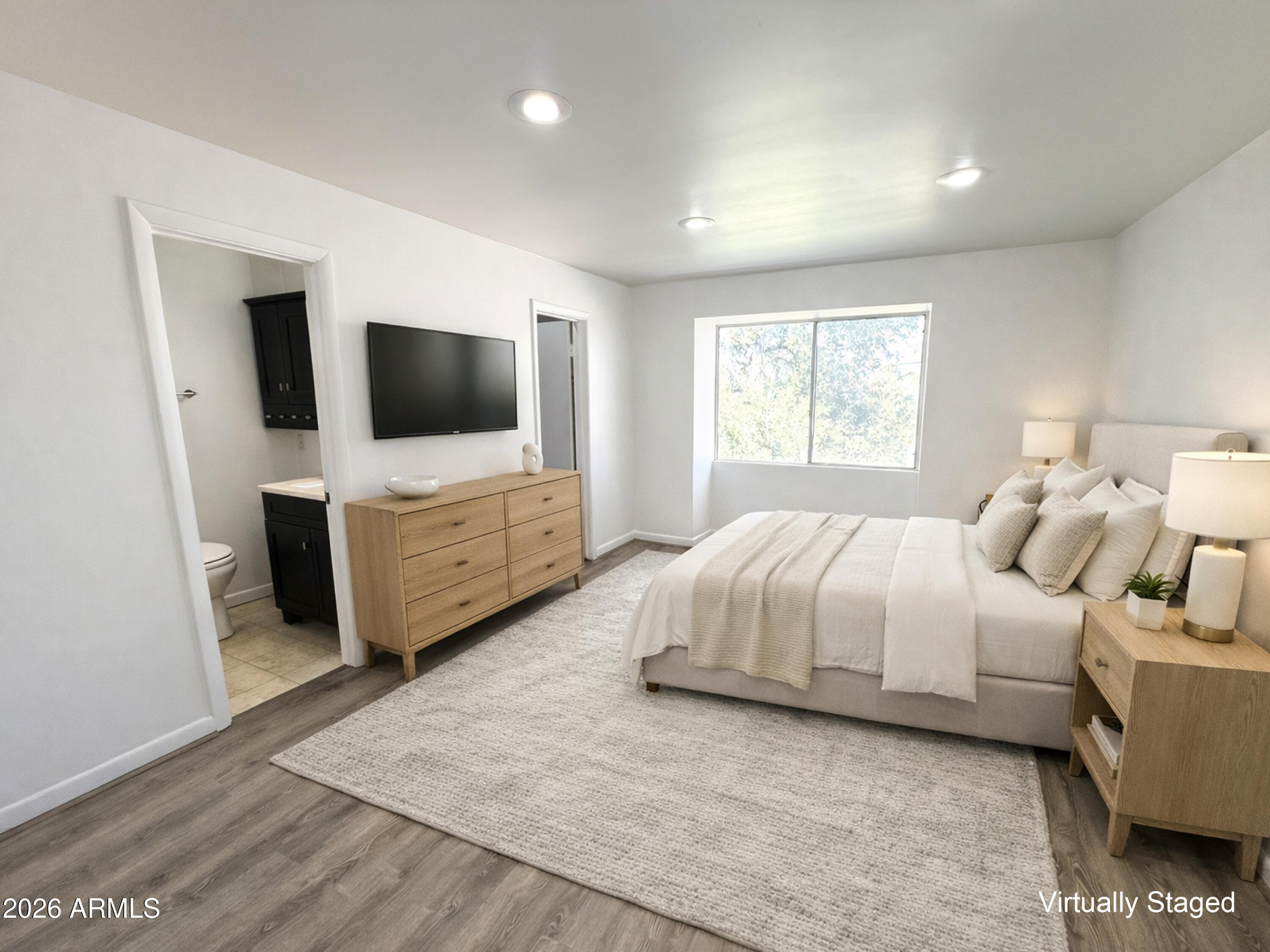 1016 East Osborn Road, Unit F Phoenix, AZ 85014 - Photo 5 of 14 Bedroom