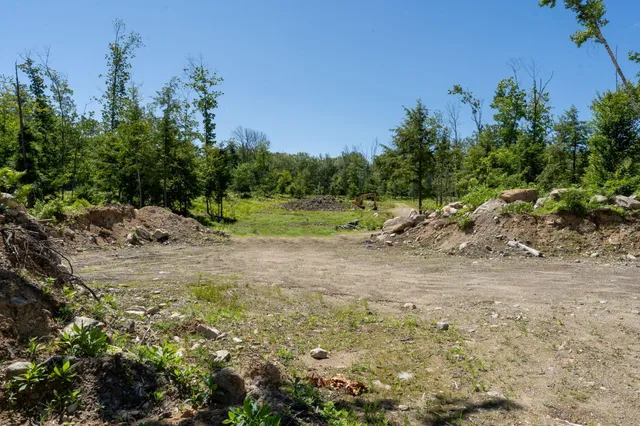 $399,000 | M13-l30 Clarks Bridge Road, North Waterboro, ME 04061