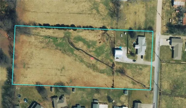 $296,000 | 403 North Truman Street, Lamar, MO 64759