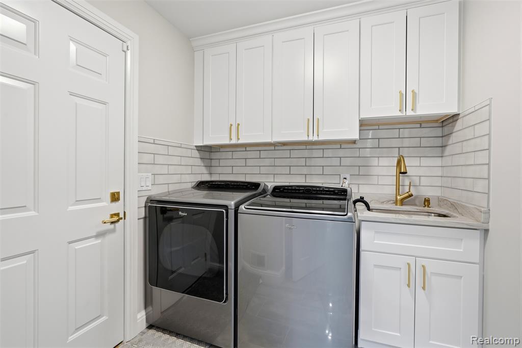 4212 April Lane Sterling Heights, MI 48310 - Photo 20 of 61