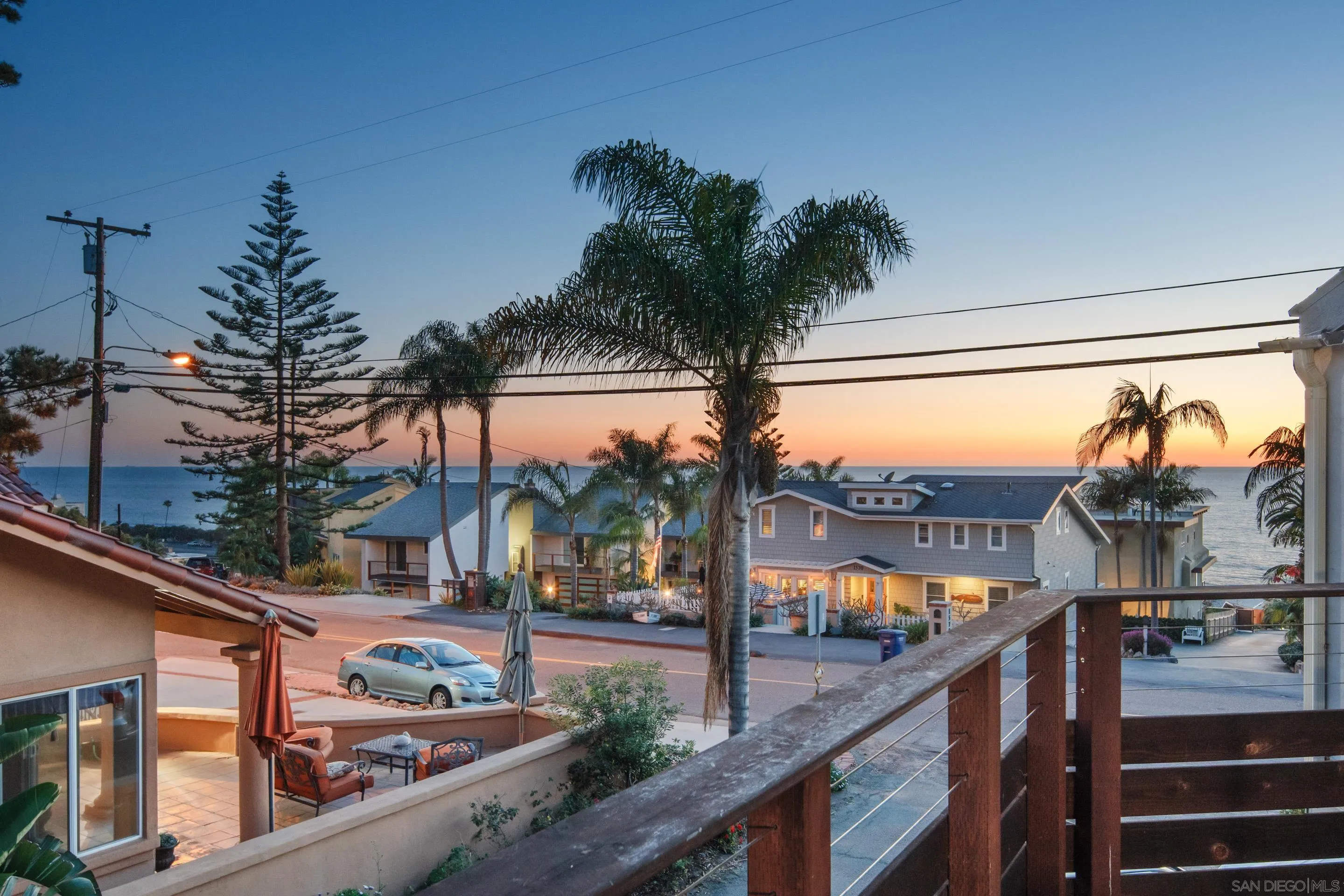1557 Summit Avenue Cardiff, CA 92007 - Photo 26 of 28 a view of city from a balcony