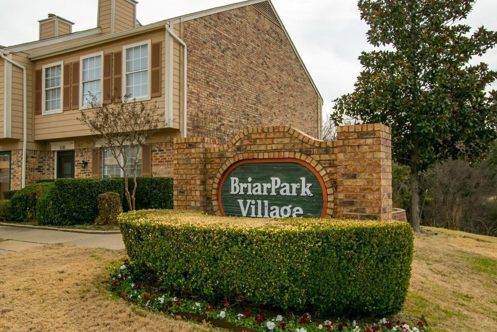 2400 Jupiter Road, Unit D2 Plano, TX 75074 - Photo 13 of 17 View of community sign