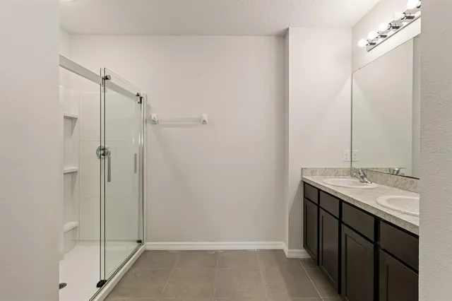 $3,495 | 5940 Silver Sage Way, Sarasota, FL 34232