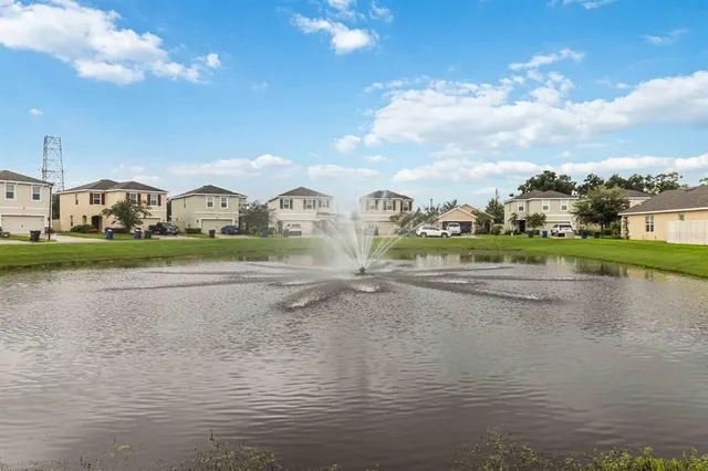 $3,495 | 5940 Silver Sage Way, Sarasota, FL 34232