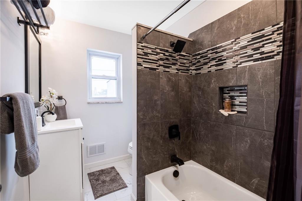 4055 Howley Street Pittsburgh, PA 15224 - Photo 17 of 24 Gallery Image 17