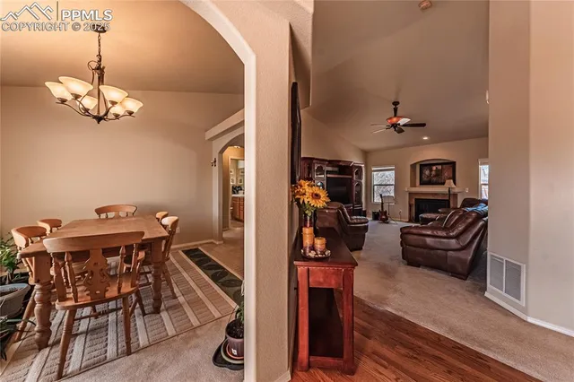 a view of a livingroom with furniture