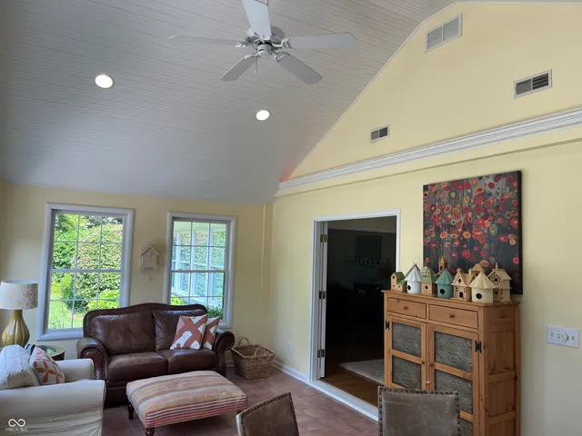 $900,000 | 9510 Copley Drive, Indianapolis, IN 46260