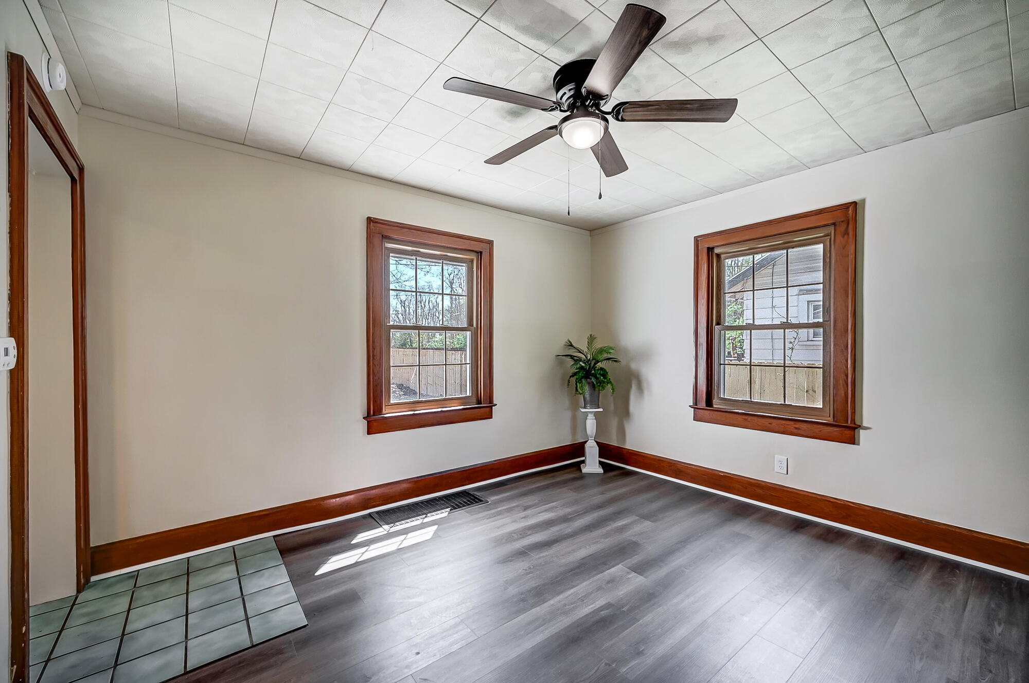 1218 Rice Street Springfield, OH 45505 - Photo 11 of 36 Gallery Image 11