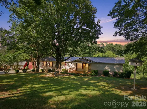 $329,999 | 7511 Virginia Ridge, Connelly Springs, NC 28612