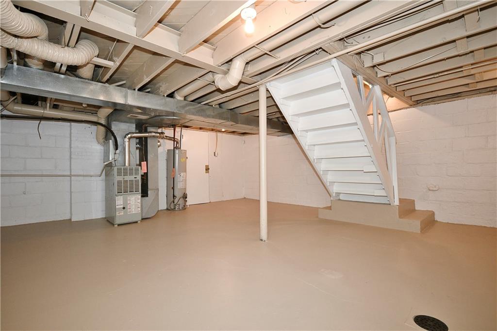 12105 Frankstown Road Pittsburgh, PA 15235 - Photo 18 of 20 Gallery Image 18