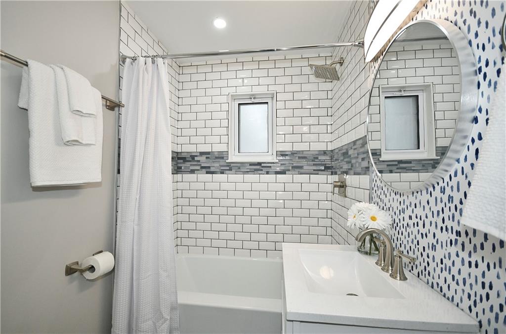 12105 Frankstown Road Pittsburgh, PA 15235 - Photo 10 of 20 Main